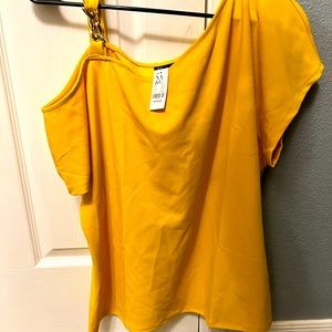 Cute brand new one shoulder shirt.